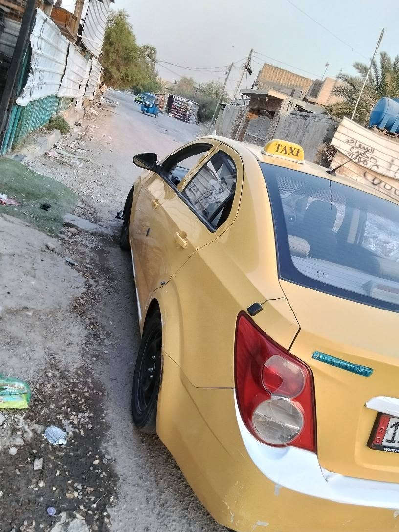 سونك موديل ٢٠١٢ وارد خليجي
كير ومحرك مكفولات
صدر امامي وخلفي تخم تاير داخل نظيفات
رقم بغداد دولي الجديد تحويل مباشر
مصفره غرامات وهيئة لسنة ٢٠٢٧
السعر 46وبيهة مجال عنواني بغداد
هـ/*********** متواجد على الواتس اب بغداد, العراق

