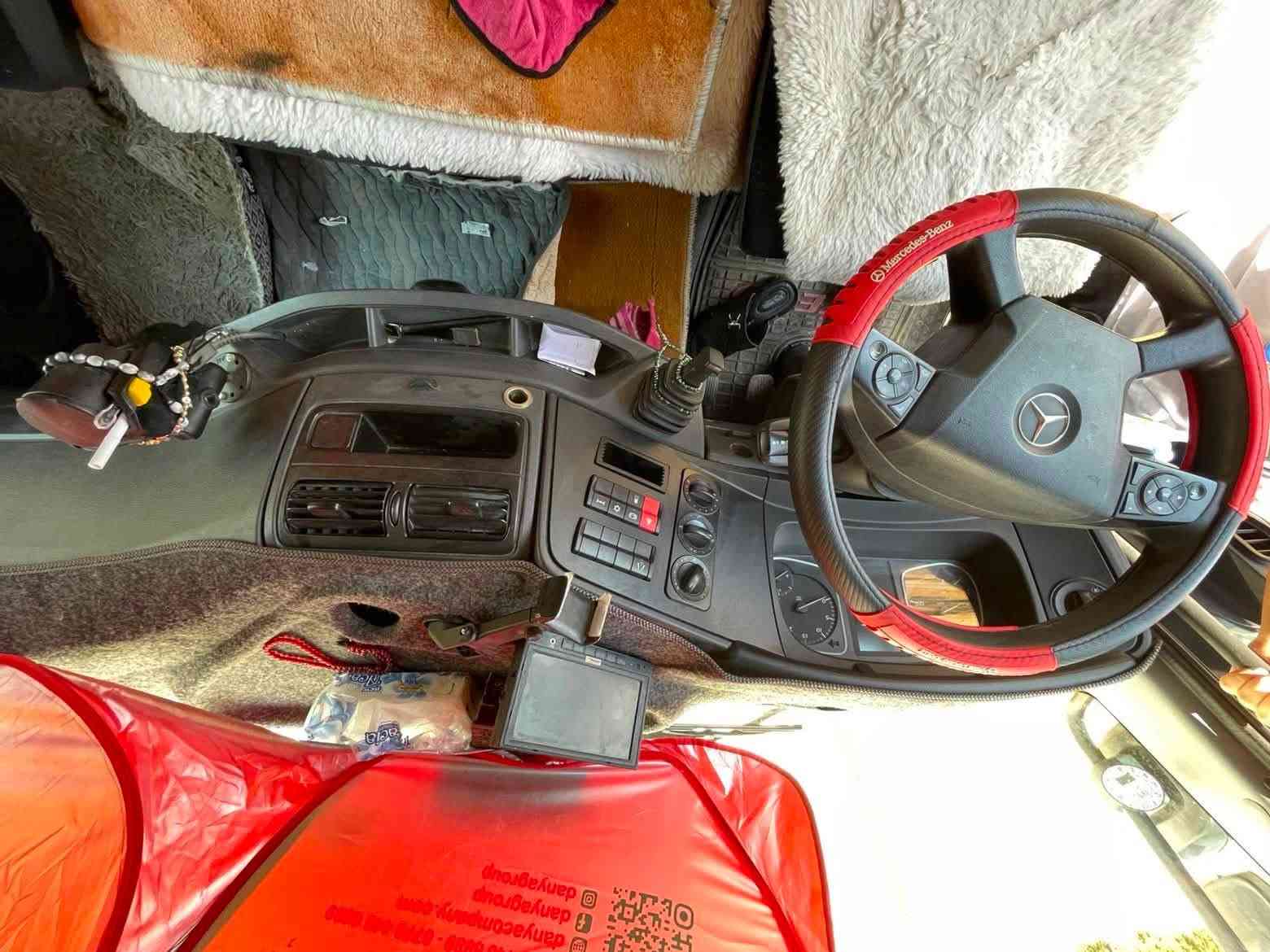 اتیکۆ بۆ فرۆشت مۆدیل18فول مسفات
تبرید دوو تەلقەهاف قفل اکسل رۆبستۆن 
حاسو رادار کامیرەو بەگ  کوشین هیتەر 
جام کارەبا قفل مەرکەزی گێر تۆماتیک
سیارە بدون سوبوخ سیارە تاقم تایە نویە 
پشت چووپ پێش دوو وەرەقە  بۆدی 720درێژە 
بریدی260سیارە 430رۆشتیە📦 سیارە هەمو گیانی 
بەشەرت رەقم تەلەفۆن ***********کۆرەک واستاپ 
ڤایبەر📦🌹

