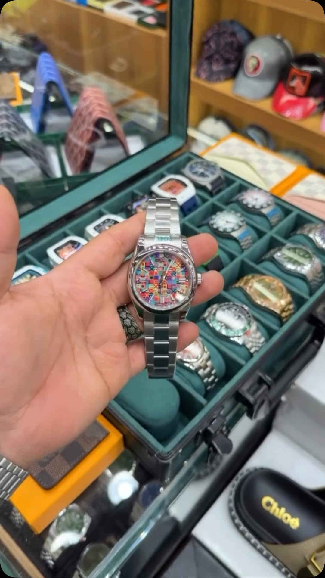 ⁨	📍بغداد الحريه الاولى شارع باتا  مقابيل مرطبات الجندول 💎🪬 اكسسوارات حسين الصواف 💎
للطلب والاستفسار مراسله دايركت او الاتصال
 ***********
اوقات الدوام والردود من12 صباحاً الى12 مساءً

#بغداد #مشاهير_العرب #البصرة #اكسبلور_العراق_السعوديه_الاردن_ايران_الكويت_طق_لايكات_كومنت_يلاا💙 #تابعني الحريه اكسبلور اكسسوارات موضه اكسبلور_فولو اكسبلور العراق بغداديات سلبر سلبرات
