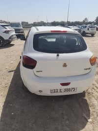 طيبة موديل ٢٠١٨ استيراد ايرانيه هاج باك  للبيع بيه ضربة بالجاملغ الخلف...