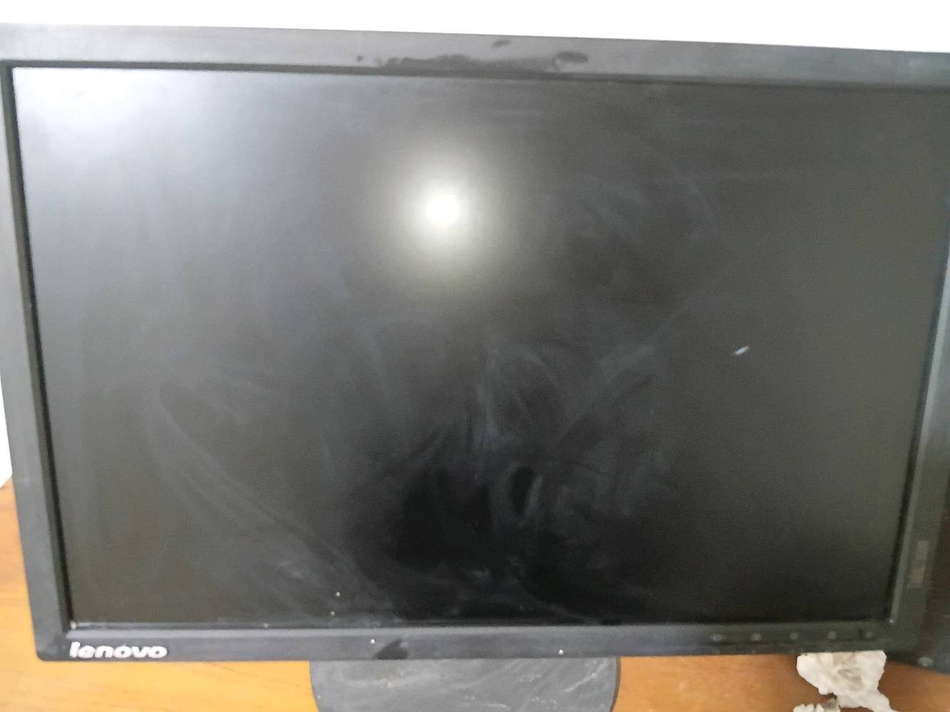 شاشة مكتبية • كيبل HDMI • كيبل بور