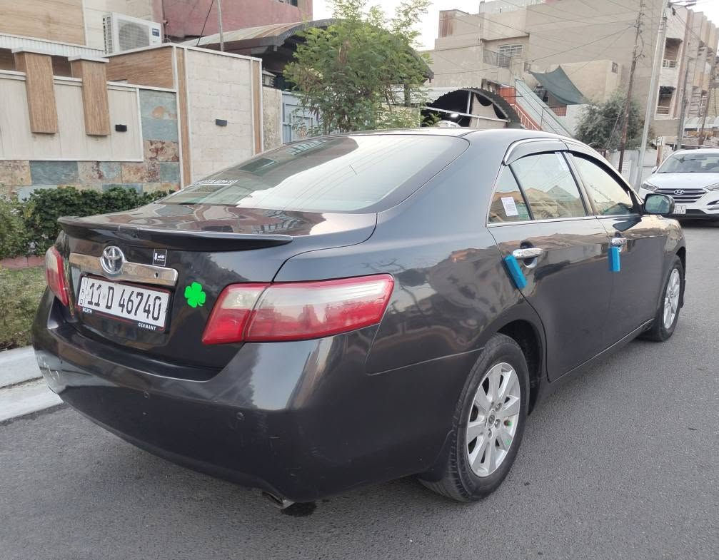 سلام عليكم اخوان كامري موديل ٢٠٠٧ وارد أمريكي بدون ضرر ليبل واحد ٦ سلندر رقم بغداد دولي تحويل مباشر سياره جاهزه كير ومكينه وحداديه وتخم تاير وكهربائيات وتبريد كله جاهز وعالفحص شاشه كشنات كهرباء فتحه تحكمات ستيرن مواصفات كامله مكانه الشعب للإستفسار *********** سعره ٧٣ بغداد, العراق
