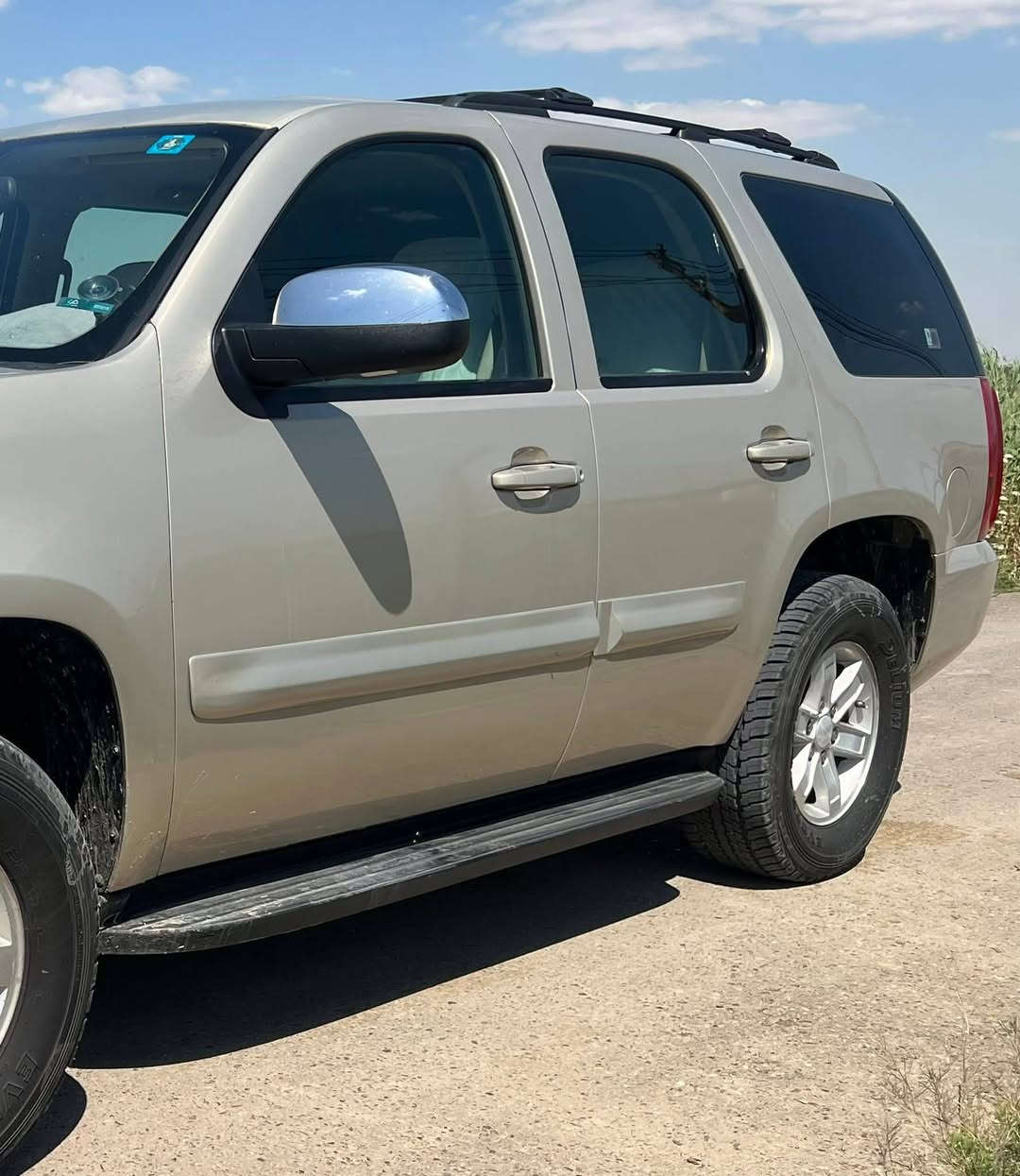 GMC يوكن 2009
السلام عليكم ورحمة الله وبركاته 

GMC 2009 YUKON 5.3 V8

جمسي يوكن للبيع خليجي ماشية 335 قابل للزيادة رقم بغداد الجديد بأسمي ثاني يوم تحويل .

لون قليل جدآآ ومن الألوان الجميلة والمميزة .

مكفول من الضربة والطخة والدعمة 

ومكفولة من الفتح والتبديل .

مصبوغة صفحتين ودعاميات للجمالية فقط صبغ درجة أولى وغالي اثر شخوط وموجود مقطع فيديو قبل الصبغ وبلحقيقة أجمل من الصور وهذا اللون يحب يكون خالي من اي عيوب حتى تكمل كشختها .

قمارة وبنيد وصندوك مواصلهن قطرة صبغ لأن سليمات من اي شخط ومانصبغن .

السيارة عليها ادامة بلكامل 

كير ومحرك بحالة ممتازة جدآ وعليهن ادامة بلكامل دهن وفلاتر .

اذاين محرك جدد وكالة

مسطرة نوزلات ونوزلات حاوية 

داينمو حاوية 

سلف جديد طك كارتون وكالة 

باتري جديد 

تخم تاير جديد 

حساسات محرك مع حساسات صالنصة بلكامل جديد وكالة 

رولات قوايش جدد

تخم دسكات جدد وكالة

عبوة فيت بم جديدة وكالة 

تخم بلكات جدد وكالة

المواصفات معروفة:-

تشغيل عن بعد

مثبت سرعة

انارة ترحيب 

مري شفط

شاشة اندرويد

غرفة بلادية مخمل

كشن سائق كهرباء

7 راكب

تدفئة تبريد 3 قطع مركزي

دواسات بريك بانزين تحكم كهرباء

حساسات دعامية خلفية اصل

كامرة خلفية 

داش كام 4 كامرات 360 درجة 4K

السيارة مصروفلها صرف جناي وجاهزة للسفر

السعر 175 وبيها مجال للشراي .

مكان السيارة الكوت قضاء النعمانية لأستفسار الاتصال على الرقم *********** اتصال + واتساب

رجاءآ الي يشوف سعرها ميناسبه يترك تعليق بلفظ الجلاله أو يعبر المنشور ويارب تحصل الافضل منها 🌹
