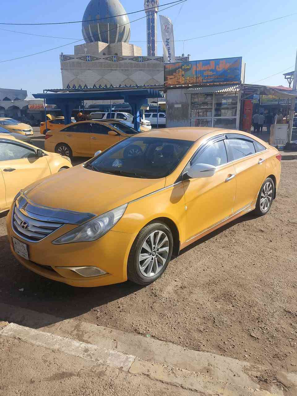 السلام عليكم  للبيع سوناتا خليجي مكينة دوش 2400 رقم بغداد  ضررها جاملق الايمن ومعدل ع بارد فقط 
***********
