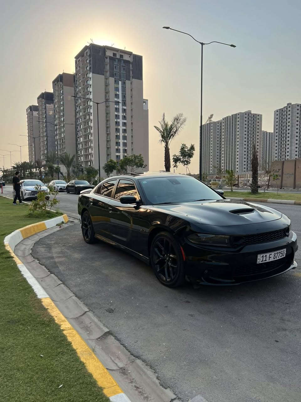 السلام عليكم 🌹

🚘 دوج تشارجر 2023 Last Call RT 5.7 Blacktop

🔹 5700 HEMI V8
🔹 فتحة
🔹 رادار أمامي
🔹 توقف ذاتي
🔹 جلد
🔹 شاشة كبيرة + Apple CarPlay
🔹 حساسات + كاميرا خلفية
🔹 Blacktop، مواصفاتها معروفة

📍 رقم بغداد
السيارة باسمي، تحويل ثاني يوم.

🇮🇶 السيارة داخلة العراق شهر 11 / 2025
📊 دخلت ماشية 25 ألف ميل، وحاليًا ماشية 31 ألف ميل
السيارة مرقمة ومشت على إيدي لحد هذا اليوم.

🛠️ الحادث: فقط بنيد صبغ

💰 السعر: 275$ وبيها مجال بسيط
للاستفسار ع الرقم *********** بغداد, العراق
