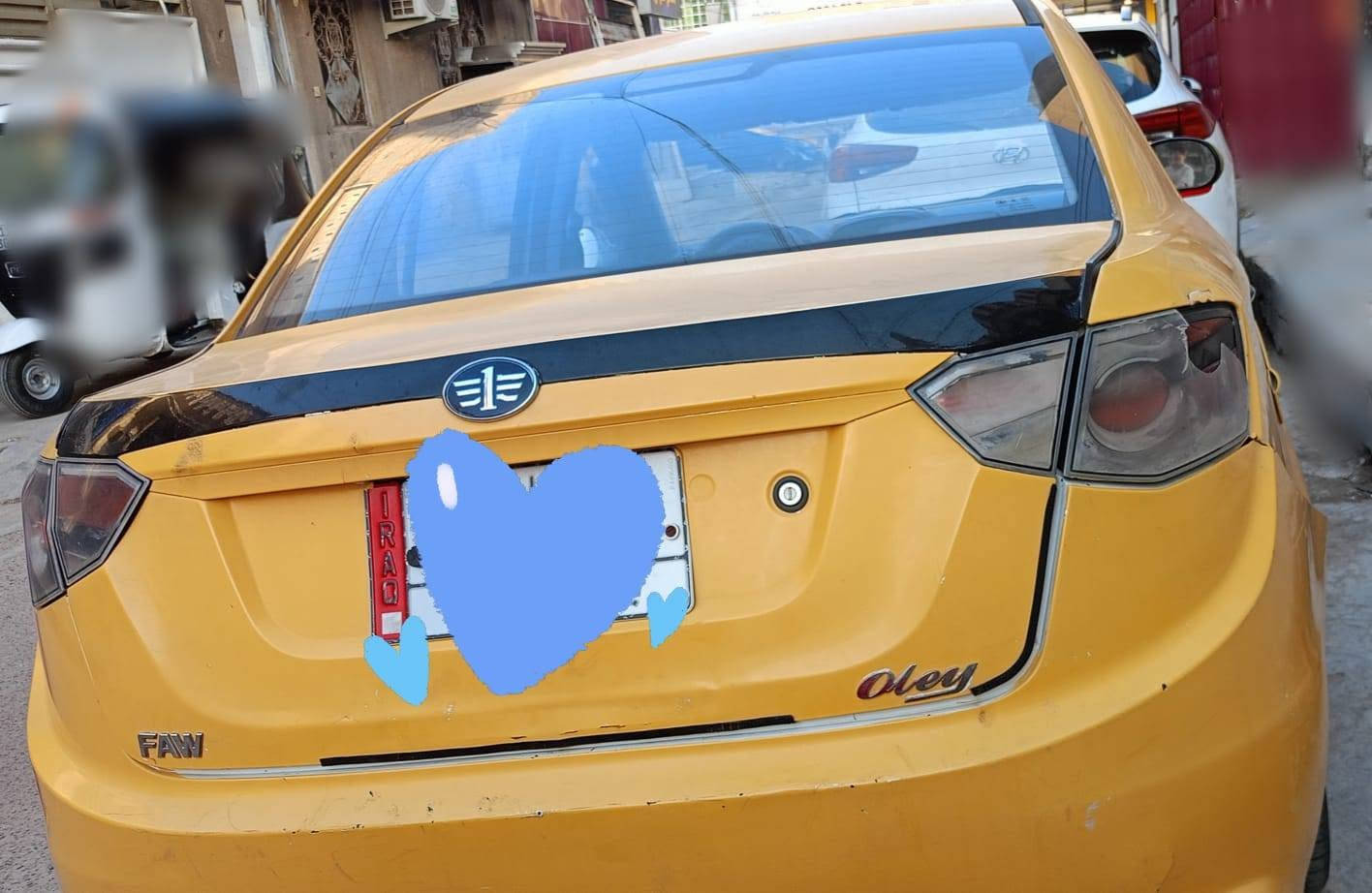 السلام عليكم سيارة فاو اولي صيني موديل ٢٠١٥ رقم بغداد باسمي حره سنوية منتهية من ٢٠٢٣
محرك مجفت تجفيت غراض ياباني مال كورلا نحلة كله جديد وكير خير من الله كلشي  مابيهن سيارة شغاله تبريد بيه كمبريسر جان شغال بس يرادله راديتر تبريد وغاز ويرادله چبنة مال دهن گايمه كهربائيات كله شغالة السياره كلشي موضح بيه بالصور وعليه غرامات ٧٤٠ الف وهيئة اني اسددهن السعر ٣٥٠٠،٠٠٠ مليون وبيها مجال للشراي العنوان بغداد البلديات 
للتواصل ‏‪***********‬‏
***********
