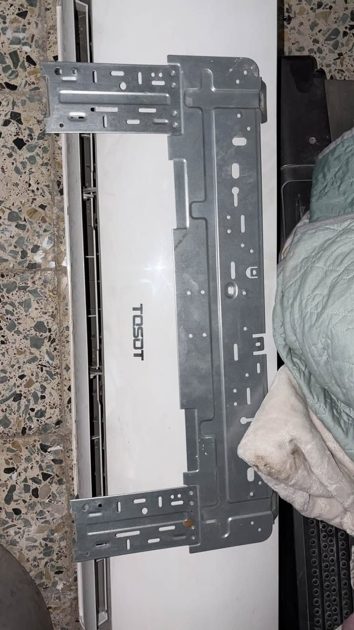للبيع سبلت توسوت 2 طن بعده جديد موسم واحد فقط مشتغل يعني حتى بعده ما مغسول السعر 600 الاستفسار *********** المكان النجف
