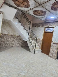 شارع المطار • إيجار/رهن • ١٠٠م
