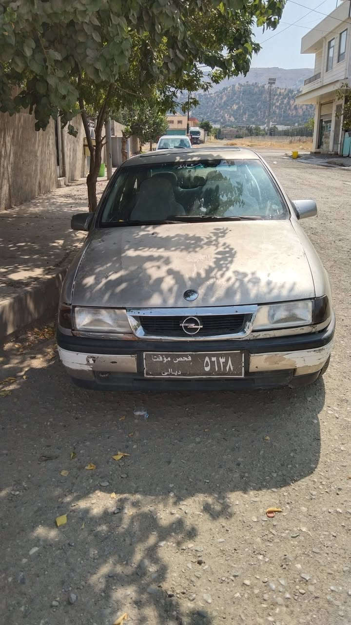 سلاولە هەمولایەک/ئوپل مەکینە 20  مودیل 91علوجە هیچی نیە مالێ مەدەنی بەزەمان، مەکینە وشتی بی عەیب دوجام کارەبا سلایتە لایت وکارەبایی مەزبوتە  پارەی ماتوریکە/8/گەلاو مەجالی برایانە گورینەوەش دەکەین/***********،ناونیشان پینجوین
