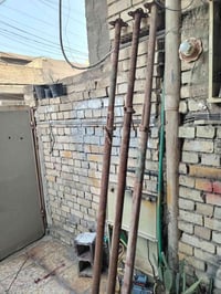 عندي جكات للبيع عدد 3 قيم واخذ مكاني بغداد الامين الثانيه للاتصال 0774...