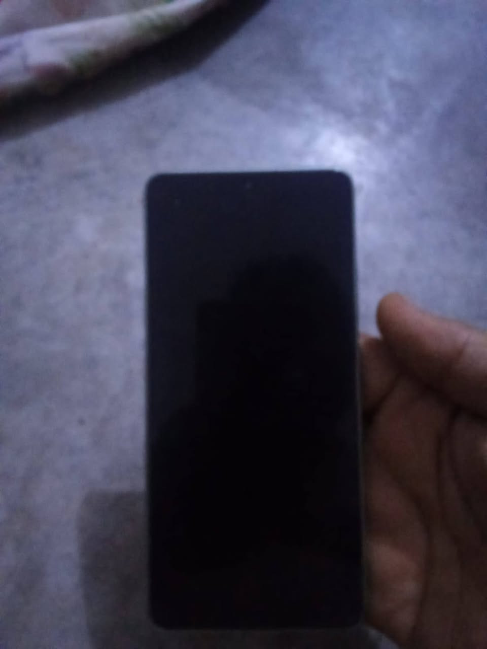 السلام عليكم جهاز Poco x7 pro 
ذاكرة 256 الرام 24 12+12 البطارية 98 جهاز نظيف استعمال قليل للتواصل ***********
العنوان سبع قصور شارع ابو احمد
السعر 425  وبي  مجال حق جية
