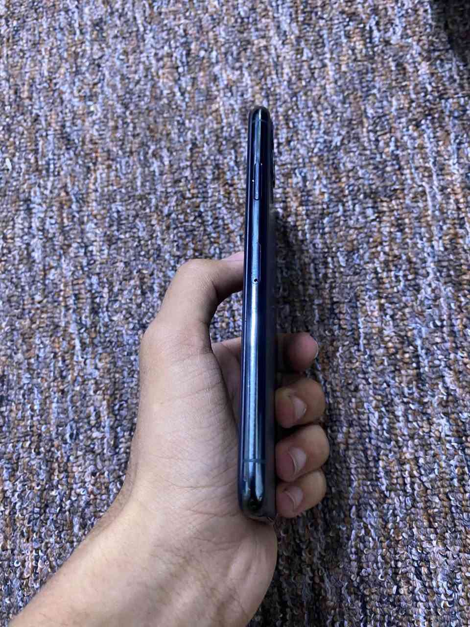 ايفون ١١ برو ماكس • ٢٥٦ • بطارية ١٠٠٪