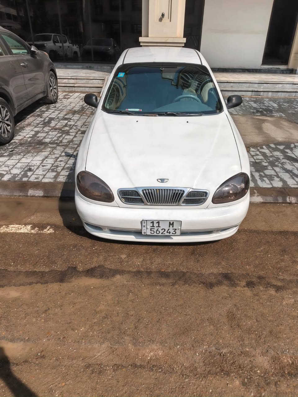 دايو لانوس موديل ٩٧ كير عادي محرك مفتوح تبريد ثلج  بأسمي هزه جديده سنويه ل٢٨ تايرات جدد باتري جديدمكانه بغداد منصور السعر ٢٨ للاستفسار ***********
