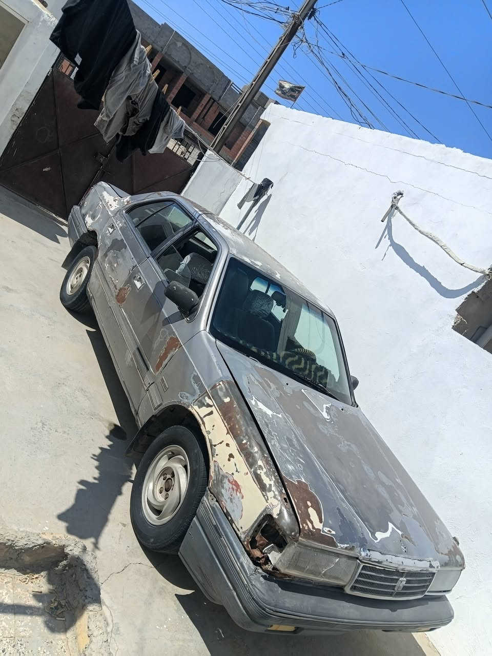 البيع مازدة 929 موديل 1992 سنوية الى نهايت 2027 رقم صلاح دين صاحبة ايمي تحويل وكالة،، مكينة ونجي ياباني كير اتو ماتك،، سيارة مابية ظربة بية شوية طخط جهازة الصبغ سيارة وين متريد اطلع بية مال شغل مال تبيع بية بانزين،، دوديك   وجيبك كهرباىية شغالة مسحات جام كل شغال،، بس دبلات تعبانة يردلة دبلات،، صدر يعني،، سيارة نكرة سلف شوكد ماتجي،، ستفسار اكثر اتصل ***********،، اتصل مامتواحد على نت،، العنوان ديالى المقدادية سعرة 12ورقة قفل 10ورقة،، مرواس هم يرهم،،
