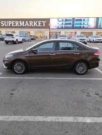 تم تنزيل السعر ### 📌 إعلان بيع سيارة نوع السيارة: سوزوكي سياز (Suzuki ...