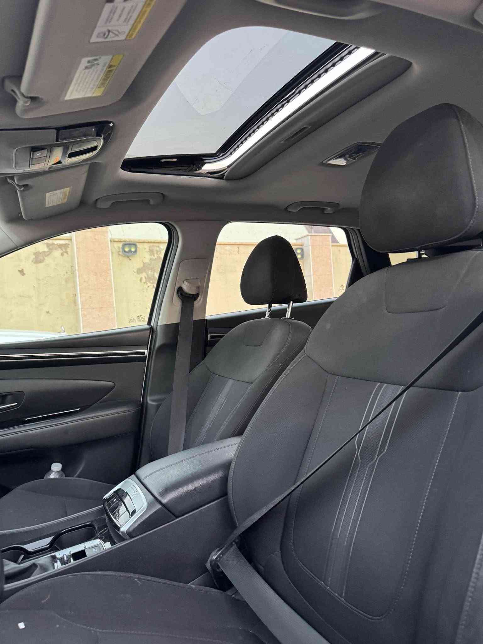 Hyundai Tucson SEL 2022 ✔️
هيونداي توكسون اس اي ال ٢٠٢٢

لون ابيض و فول مواصفات ⭐️

نص بابين صبغ بدون دواخل بدون ارباك 👌
٣٨ الف ميل ماشية "ماشية قليل"
مكان خمس اصابع و مكان شبر pdr
رقم شاصي بالصور

فول مواصفات SEL ⚡️
بصمة و شغال و سلايت و كيج التروني و رادار ٣٦٠ درجة و حساس ٣٦٠ درجة و بريك بصمة و ويل كروم و شاشة و كاميرة و بريك بصمة و كشنات هيتر و كهربائي...

كير محرك كهربائيات تبريد شرط 💯
رادار و حجر و راديتر و كل شي شركة 💯

سعر 🔥 172 ورقة و مجال بسيط
مكان عقرة "ئاکرێ"
واتس اب و كورك ***********
0️⃣7️⃣5️⃣0️⃣7️⃣7️⃣3️⃣9️⃣4️⃣7️⃣1️⃣ أربيل, العراق

نص مكتوب في الصور:
- 2:22 WhatsApp 81 2022 HYUNDAI TUCSON, SEL 5NMJF3AE3NH061154 1-61563323 Copart Location: New Orleans (LA) Shipping from: Houston (TX) Seller: Insurance Company Sale Document: Cert of title-salvage (LA) Sales History 1 Similar archival offers You are watching archived offer. Auction ended on Wednesday, September 20, 2023. Wednesday, September 20, 2023 10 Photos bid.cars