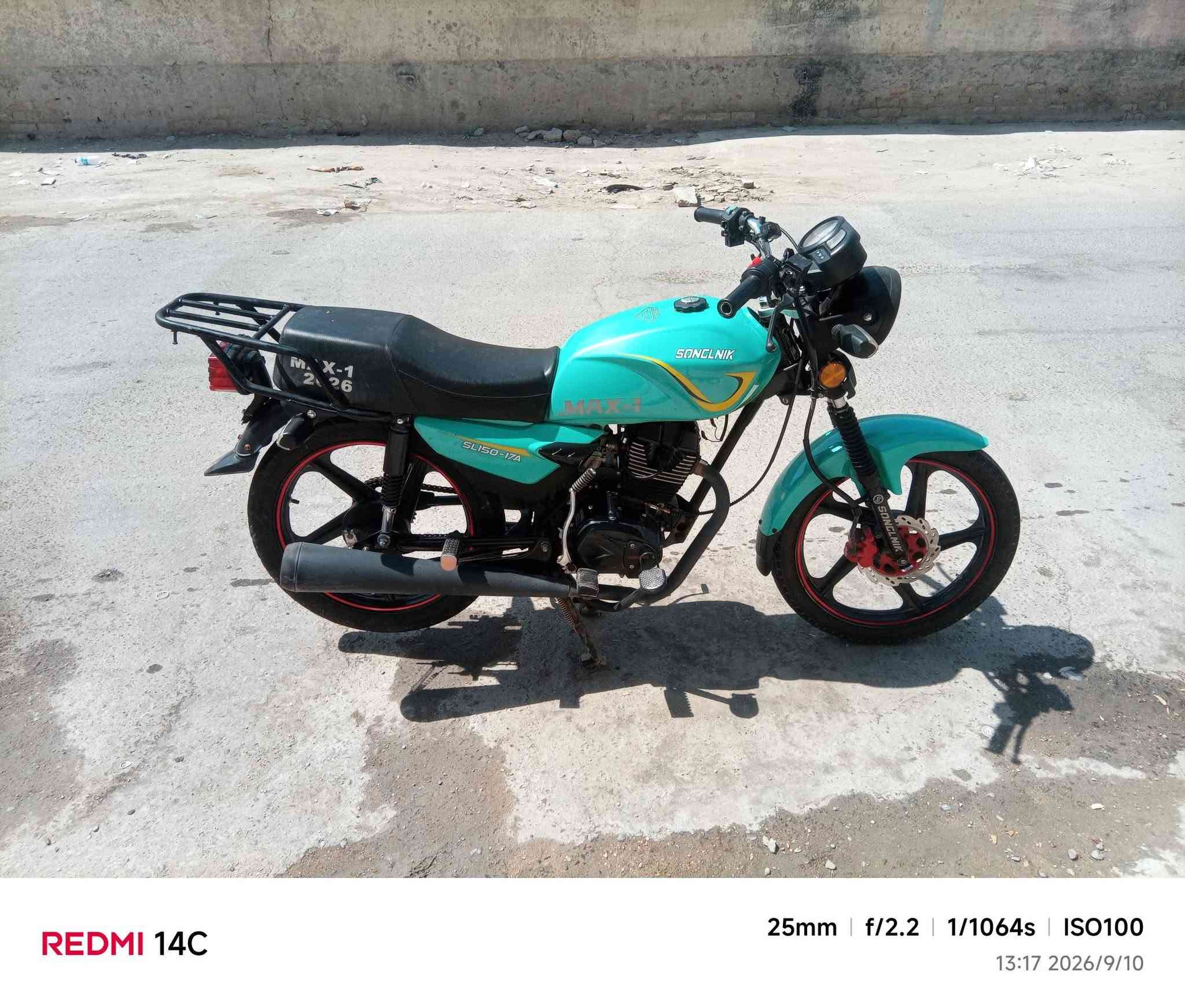 شاينك مديل 26 لون مميز 
مكفولة كفاله عامه كهربائيات كله شغاله
اوراق كامله السعر780
وبيه مجال مكاني بابل قرب جسر نادر ***********
