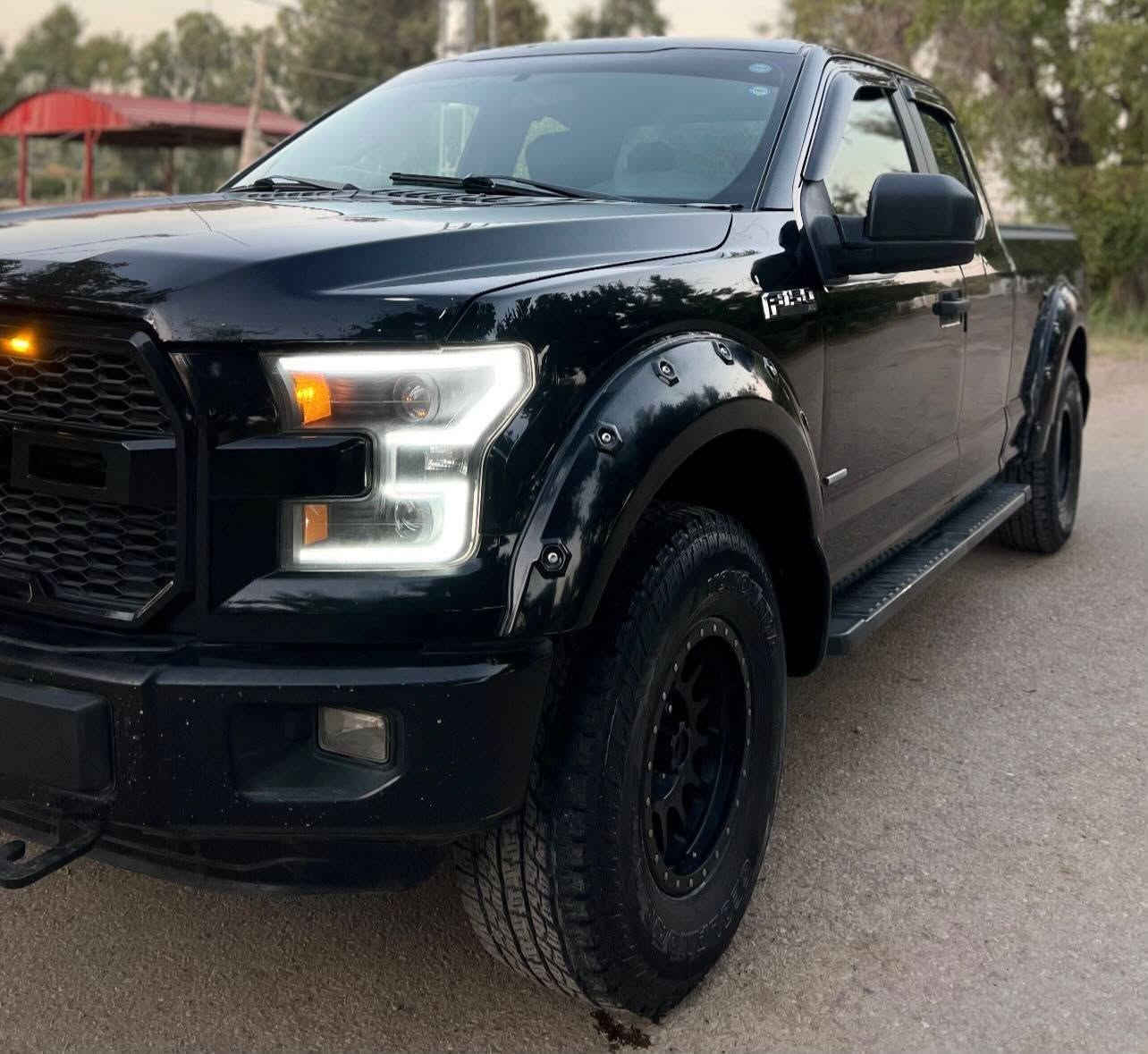 يا الله 
السلام عليكم 
من رخصة الادمن المحترم 
للبيع او مراوس 
فورد f150 
موديل 2017
وارد امريكي
ظررها جامرلغ مبدل نفس اللون السيارة بدون صبغ وبدون ايرباك 
الموصفات 
باب قصير بدي قصير
محدثه رابتر بالكامل
مكينة 6 سلندر 2700
مرفعه 
تاير جبلي 
قطعتين تبريد 
فور ويل 
لد امامي 
ماشيه 150 الف 
مكاني ديالى بعقوبه 
السعر خاص او تصل 
***********
ملاحظة شعندك مراوس دزلي
