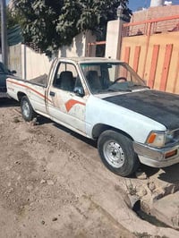 بيك اب موديل 89.  .....5جناكل شرط التحويل محرك 3y كير و محرك و اكسل و ...