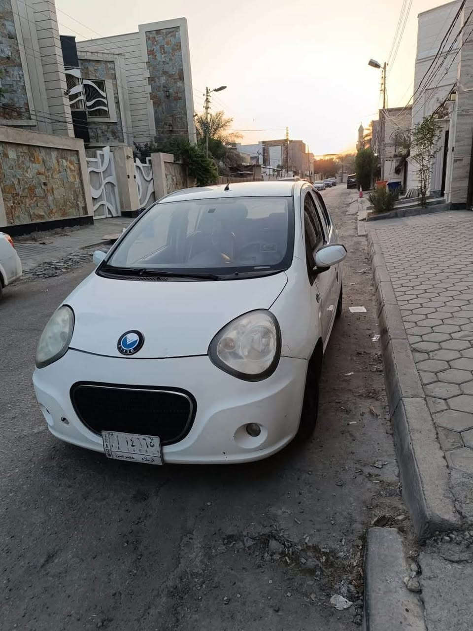 بندا ٢٠١٢
كير كايم 
مكينه مابيه شي 
رقم كربلاء سنويه ساقط 
بيه طعجه حك شبر بالباب 
مكان كربلاء 
السعر ٣٥وبيه مجال 
الرقم ***********وتساب
