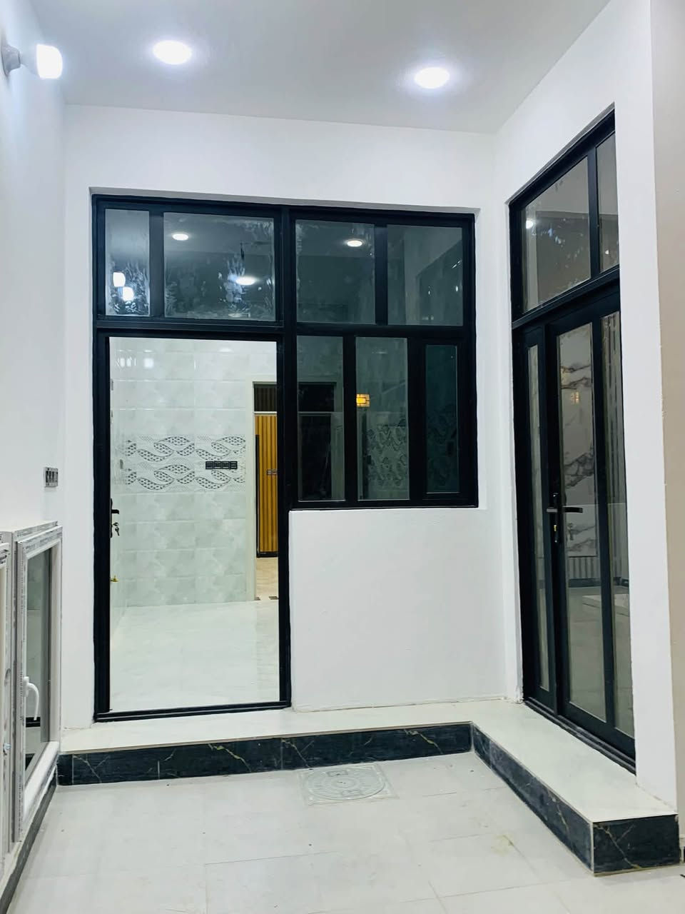 🏠🏠🏠🏠🏠🏠🏠

بسم الله الرحمن الرحيم 
 مشتمل للبيع طابقين بناء حديث بناء ٢٠٢٦ زيرو غير مسكون بناء طابوق درجه اولى المشتمل في حي الامين مربع حي السلام المشتمل فول سيراميك وبناء درجه اولى بناء مفصول أضلاع وسقف يتكون من كراج وصحيات خارجيه واستقبال ومطبخ وصاله ومنور وحمام وغرفة نوم عدد3 مأسس مجاري خطين ومؤسس ماء ٤ خطوط نضام بوستر صاعد نازل تاني ماء كبير ٢٠٠٠ لتر مؤسس نضام كامرات سبالت دفن 
🌴1️⃣التسلسل📠/168
🌴2️⃣مساحه🏚️/125m
🌴3️⃣الواجهه🏫/6.25m
🌴4️⃣النزال⛺/20m
🌴5️⃣الشارع🛣️/10m
🌴6️⃣المرقم/
🌴7️⃣اقرب نقطه داله / نافذ على شارع جامع السلام 
🌴8️⃣خدمات🏞️/ ماء وكهرباء 
🌴9️⃣السعر/120وبيه مجال بسيط 
🌴🔟 
📜نوع الملك / طابو ملك تحويل ثاني يوم

 🌴🌴🌴ادارة مكتب دار الايمان للعقار 🌴🌴🌴

⚫للاستفسار📞📞 
☎وسام العيساوي 
***********(الواتساب)📞
***********📞  

     🌴لا نتعامل على المصرف العقاري🌴
_______________________________________
1️⃣●اسعار 💵العقارات المعلنة في مكتبنا تُحدد من قبل البائع 💸صاحب العقار وليس المكتب والسعر قابل للتفاوض بين البائع والمشتري📜 

2️⃣●⌛نتميز بعدم رفع سعر العقار من قبلنا ونجمع البائع🌴والمشتري وجهاً لوجه لغرض الاتفاق📝  على السعر النهائي 👍 

3️⃣●🌴قضاء الفلوجه/حي الشهداء شارع ستين 60 قرب نادي الصمود Fallujah, Iraq اذا عندك عقار تريد تعرضه للبيع او تريد تشتري عقار 

4️⃣🌴فقط ارسال المعلومات  على الواتساب او الاتصال على هواتف المكتب .. 

☎️نستقبل هواتفكم على الارقام التاليه 

☎️ابو عبدالله العيساوي 
*********** (الواتساب) 
***********
☎️***********

