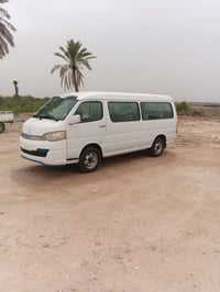 هايس • جنبي • ٢٠١٥