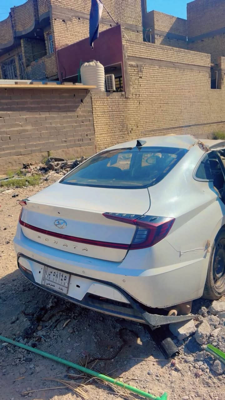 للبيع سوناتا 2022 
أمريكي نص فول صار بيها حادث ابيع ع وضعها رقم بغداد معوقين بعد سنه تصير حرة  وكاله عامة بسم المشتري 
مكينة كير مابيهن شي 
مكاني بغداد العبيدي 
***********
