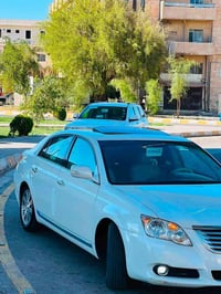 افلون ٢٠١٠ • أبيض صدفي • رقم بغداد