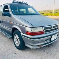 للبيع دوج كرايسلر 93  السياره بدون صبغ  دواخلها كلها جديده عالبلاد  كش...