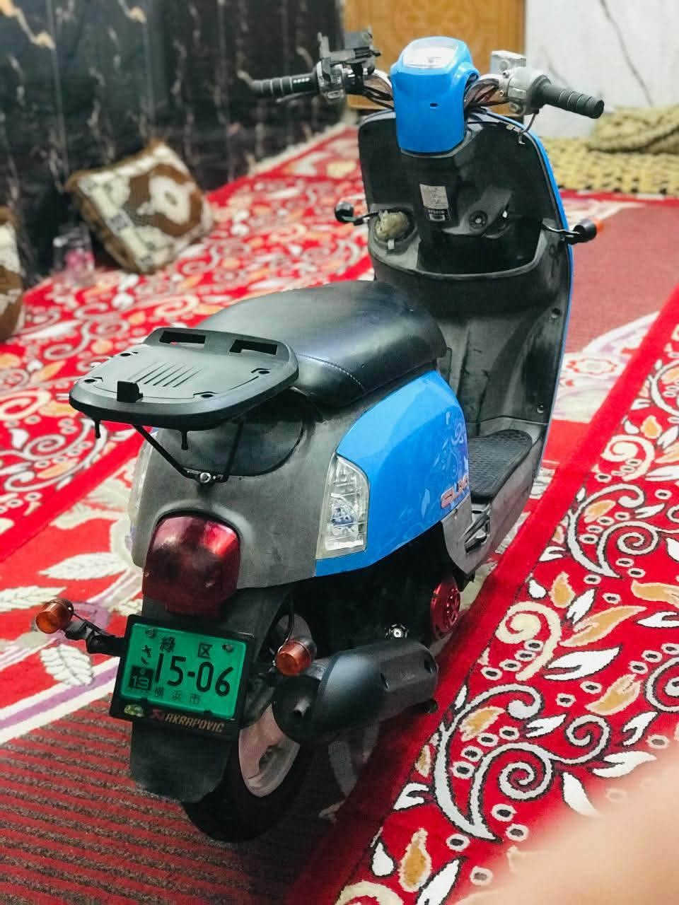 دراجة ماكس بوليس كابريتر🛵
الدراجة نضيفة وما عايزها اي شيء 
من كهربائيات ومن اي شي🪬 
السعر 600💸 وبيها مجال حك الجيه🚶
🛑شرط تفحص وتأخذها دراجة ناعمة 
🚨 بس مفتوح محرك مبدل بستم فقط💠
للاستفسار الاتصال على هذا رقم***********2📞
🛑او التواصل وياي عل ماسنجر📱
🚨 ملاحظة الجاملغ الكدام مكسور👍🏻
