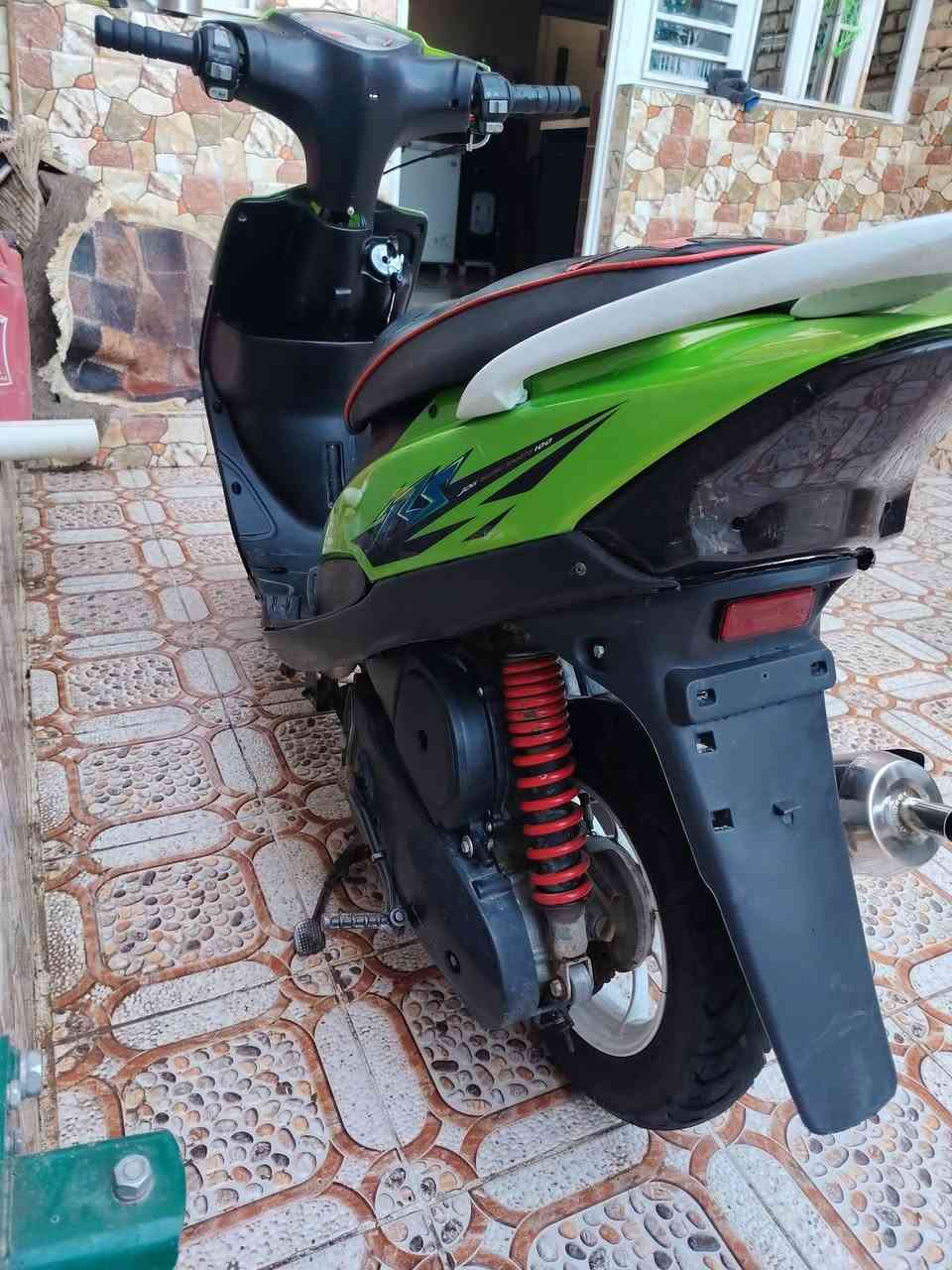 سلام عليكم دراجه ماكس عدله لبيع ب ٣٧٥ الف قفل وبدون عمله رجاء دراجه كاطعه نار بلك شغلته بسيطه ابيعلك كوم حديد 
وهذا رقمي بي واتساب ***********
