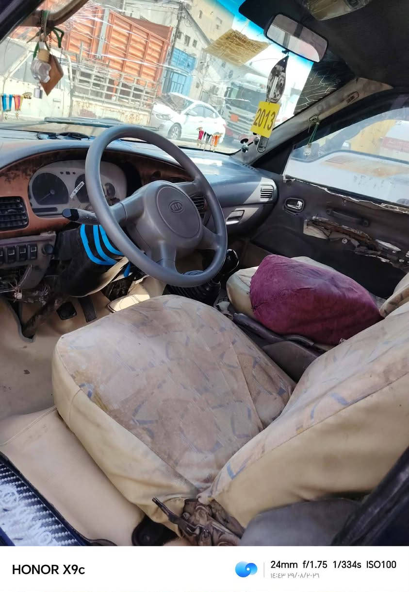 سلام عليكم بريجو للبيع غرفة جديد سياره مصبوغه 
جماليه كير محرك اكسن جديد موديل 97 
سعره 45 وبيه مجال قليل مكان بغداد شعله 
*********** و***********

