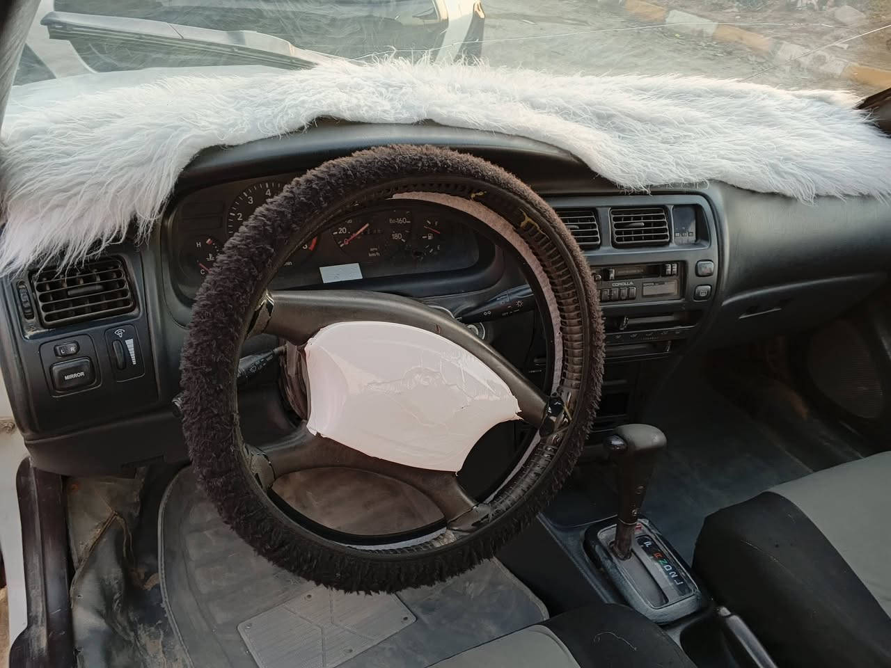 للبيع كورلا موديل 94محور مكينه وگير نظيفات مكينه 1600
رقم قادسية السعر 35وبيها مجال
***********@
