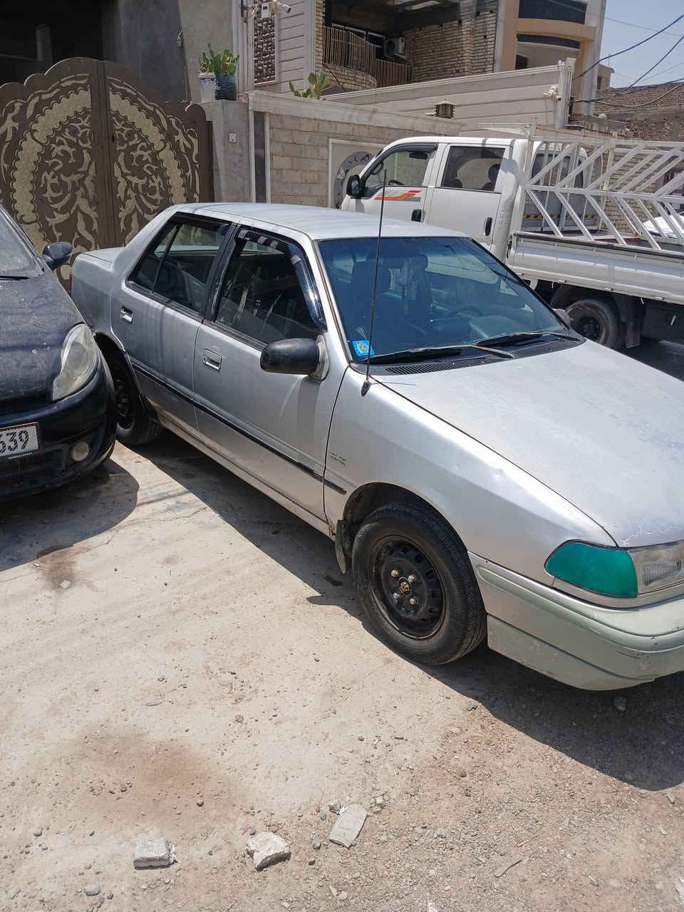 هونداي اكسل للبيع موديل 94 كيرعادي كهربائياته كله شغاله سنويه جديده وبسمي تبريد شغال شواصي جدد السعر25مكان بغداد الامين رقم التليفون ن***********
