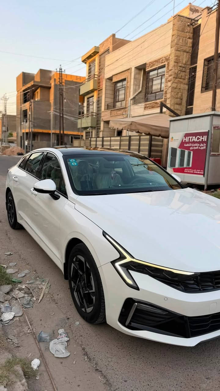 السلام عليكم
كيا k5 موديل 2024 خليجي
وكالة الدولية 
وبعدهاا بداخل الضمان 
مكينة 2500 تنفس طبيعي 
ماشية 30 الف 
فول مواصفات 
بنورما
شاشة متصلة 
كشن كهرباء 
داخل جلد 
حساسات 360 
مري شفط 
داخل ابيض 
5ويل كب 
داخل لد 
بجم لد 
جنطة بصمة 
السيارة كفالة عامة من الرصعة والشخط
بيهاا نكدة صغيرونه بل جاملغ ع كد اضفر 
ومسحوبة والباقي كلة كفالة من الرصعة والشخط وفتح وتبديل

مكاني بغداد الكرخ
***********
