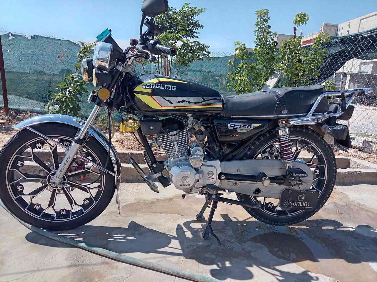 للبيع سيفان موديل 24
5كير محرك ما مفتوح شرط
550 وبي مجال ***********
