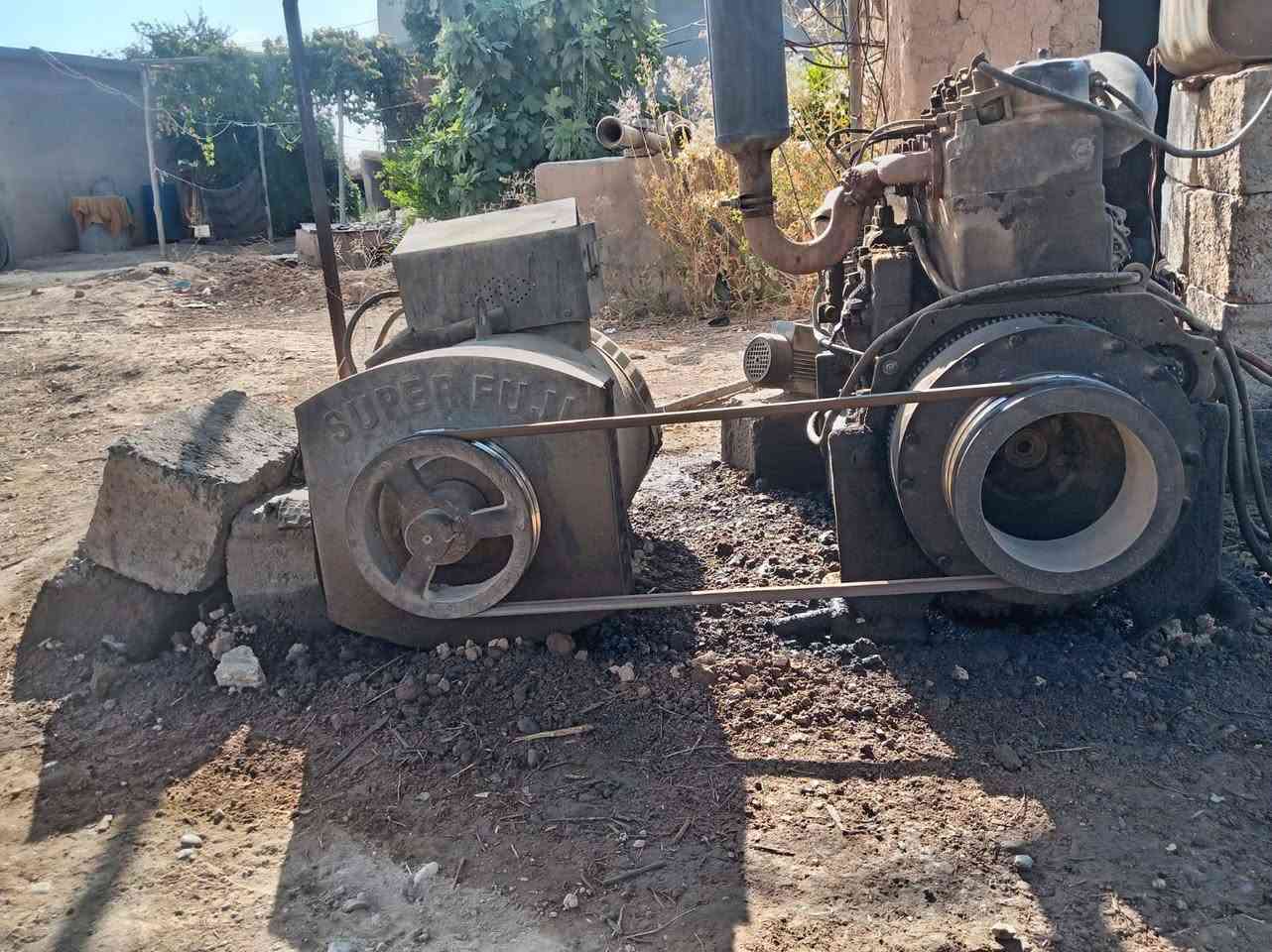 السلام عليكم محرك عنتر مع دينمه 40 كيفي ثري فيز العنوان كركوك الحويجه للاستفسار الاتصال ***********//***********
