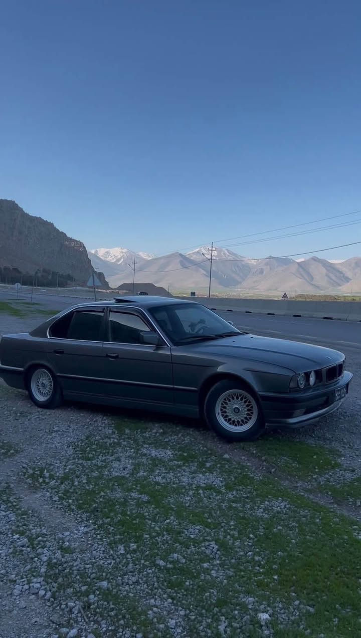 سەرەتا بەناوی خوای گەورە
بیئێم بۆ فرۆشتن

مۆدیل.1990

کامل کاراوەتە 95

ئاڕم پلاستیک سلێمانی

بەشەرتی ئەوەلیات

مەکینە 520 کەپس

گێڕ حادی

گێڕومەکینە بەشەرت

کارەبای کامل مەزبوتە

چوار تایەوویلی لۆک

دووجام کارەبای

سڵاید

پێش پان

تەقەوڕەقە نیە

سارەکە ئیدەستی خۆمانە

شوێن ڕانیە

ژم:***********

ئادمینی دڵ
