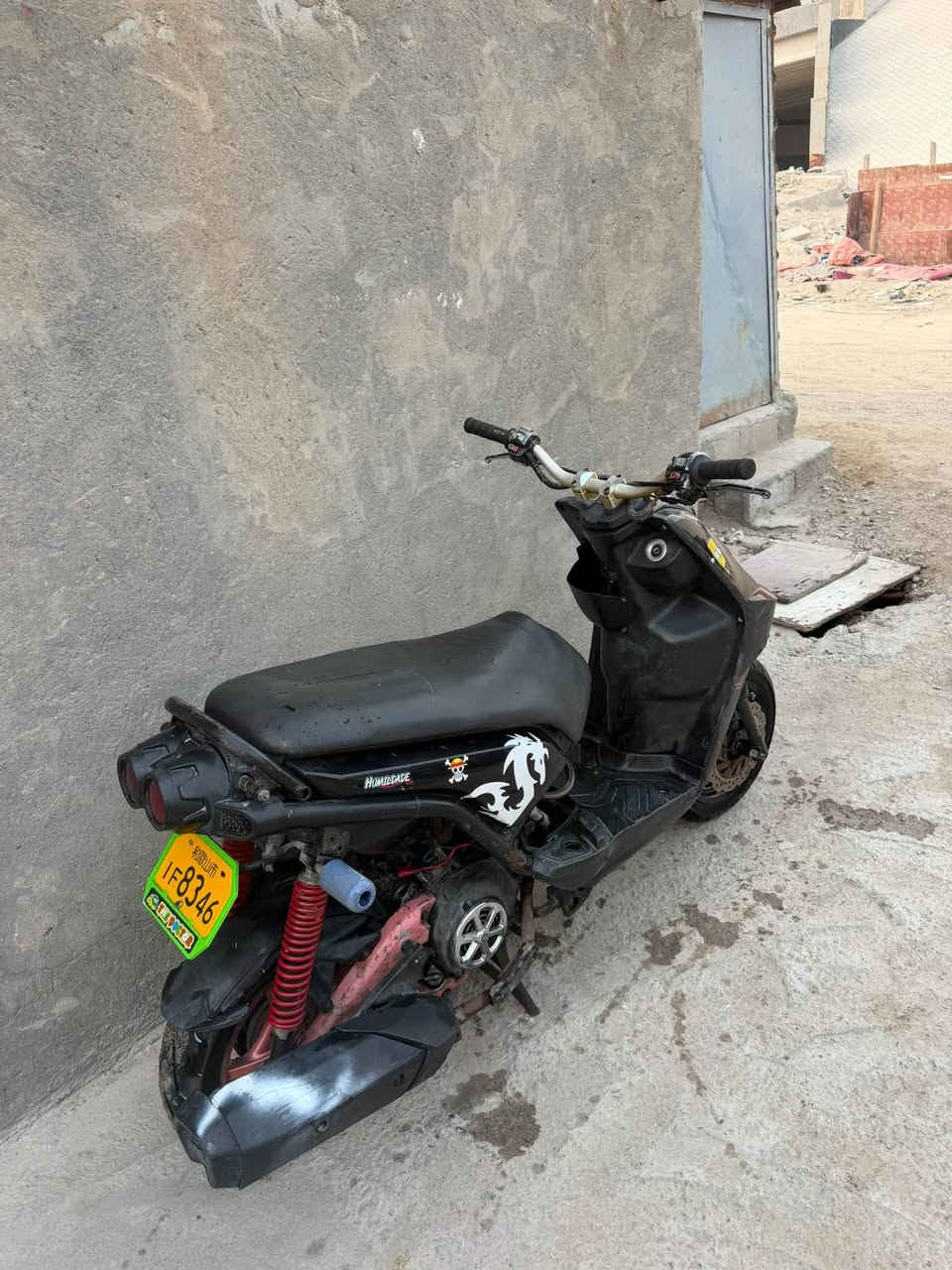 سكنس جبلي دراجه نضيفه مزوده تزويد خارجي جاي امشي بيها وفجأة طفت ماعرف شبيه ضاله بلبيت صارله 15 يوم لا صلحته ولا لعبت بيه عفته مكينه مبدل بيه ولفات كهربائيات كلها شغاله سعره 625 مجال بسيط مكاني كزيزه رقمي ***********
