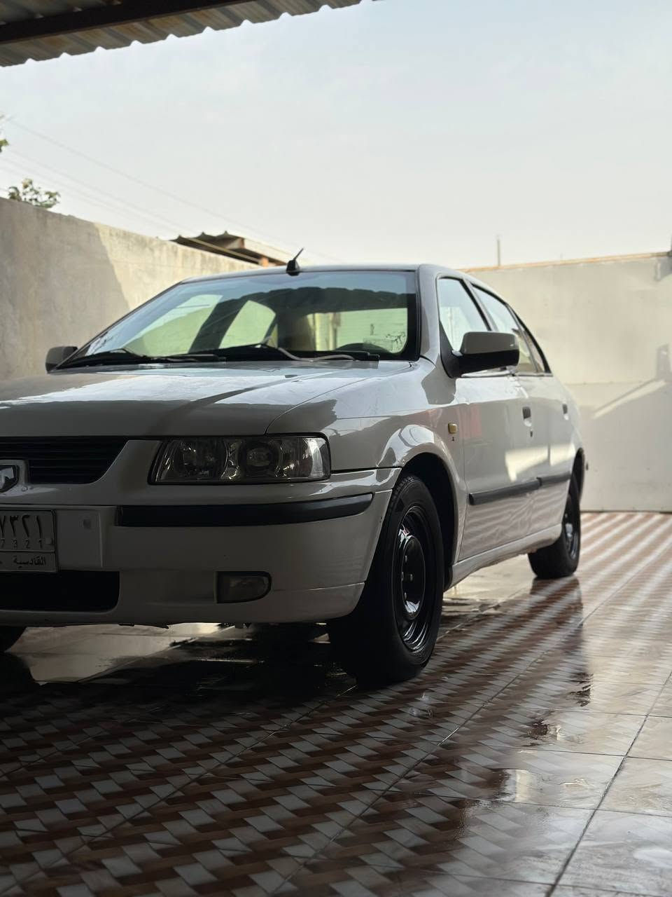 سمند 2010 خصوصي كفالة عامة عدا الباب الخلف العبري بي بارد قليل ومعمرة هلالات مكينة وكير خير من الله رقم قادسية ألماني سنوية منتهية ب 2025 بشهر 11 راعيها موجود يمي اوديك اله  وعليها غرامات 450 ينزلن من السعر هذا رقمي *********** السيارة ب 40 وبيها مجال
