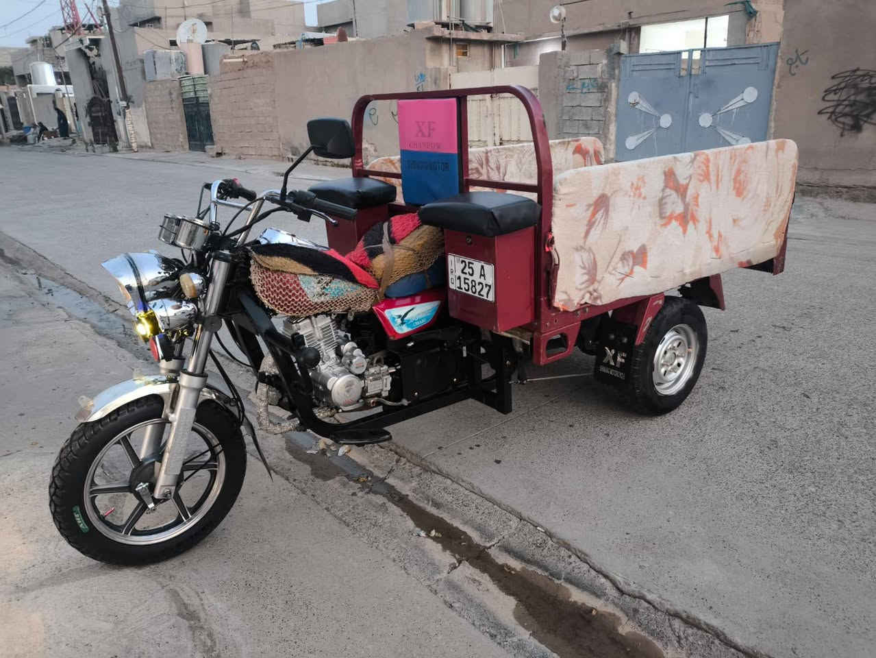 موديل 22 فحل قلاب رقم سنويه جديد كل عيب ما بيها شاصي رگبه بشرط محرك ممضروب صبانه فقط باتري ضعيف 
السعر 2،750 

للشراء اتصل

***********

