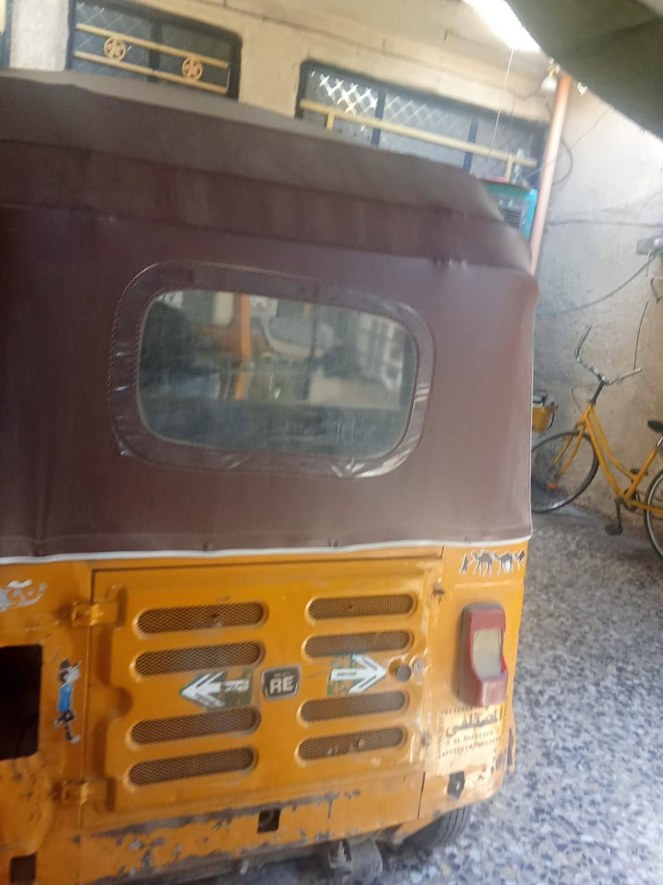 فى السلام عليكم تكتك للبيع موديل ٢٠١٨ شهر ١٢ مكينة جديدة اكسل جديد معمرة جديد اوراق المصطفى دوشمة جديدة كهربائيات شغالة سعرها ٣٧٠٠ وبيها مجال شراي اتصل مامتواجد ع نت ***********
