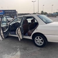 بروتون • ٢٠٠٤ • نظيفة