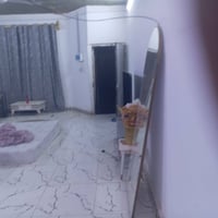 عندي بيت طابو صرف للايجار بدور الشرطه البيت بضهر شارع العام يتكون من غ...
