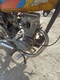 مجهول • معلومات قليلة