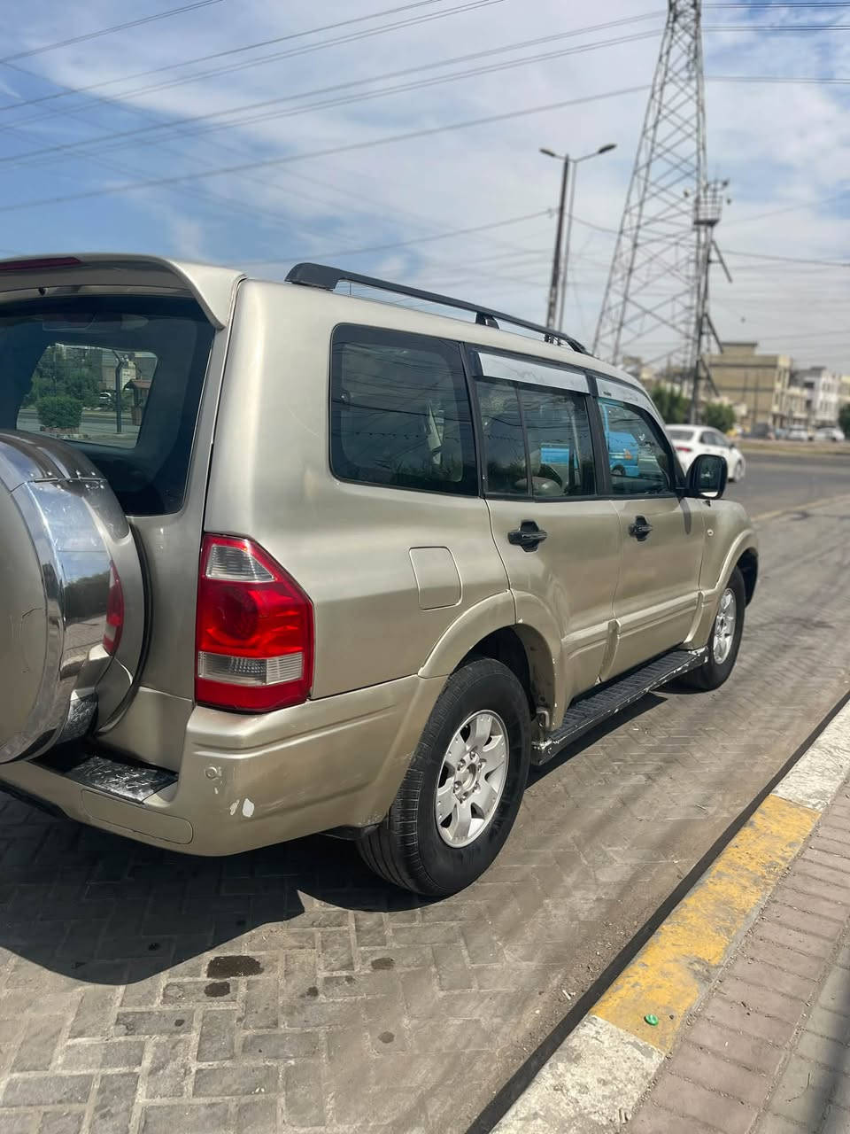 بايجيرو • ٢٠٠٧ • رقم بغداد