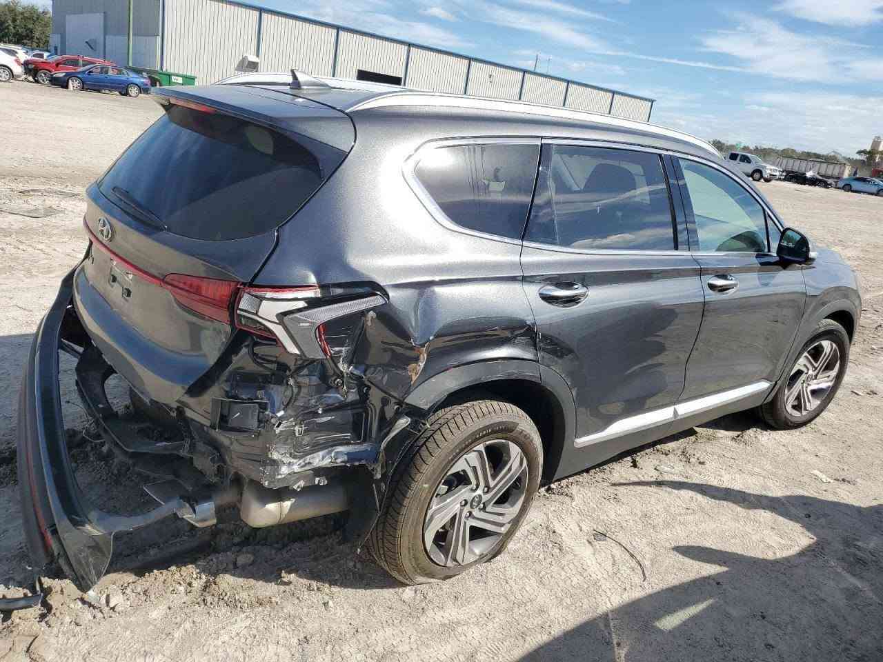سنتافيا موديل 23 خمسة راكب اربعة سلندر فول مواصفات فتحة سقف بانوراما ضرر قليل جدا مرفق بالمنشور بدون ايرباك بدون تبديل هواي بيها مواصفات ماشيه 15 الف فقط مشي امريكا السيارة باسمي مكاني بعقوبة رقم الهاتف *********** اتصل وبخدمتك

نص مكتوب في الصور:
- 42777325