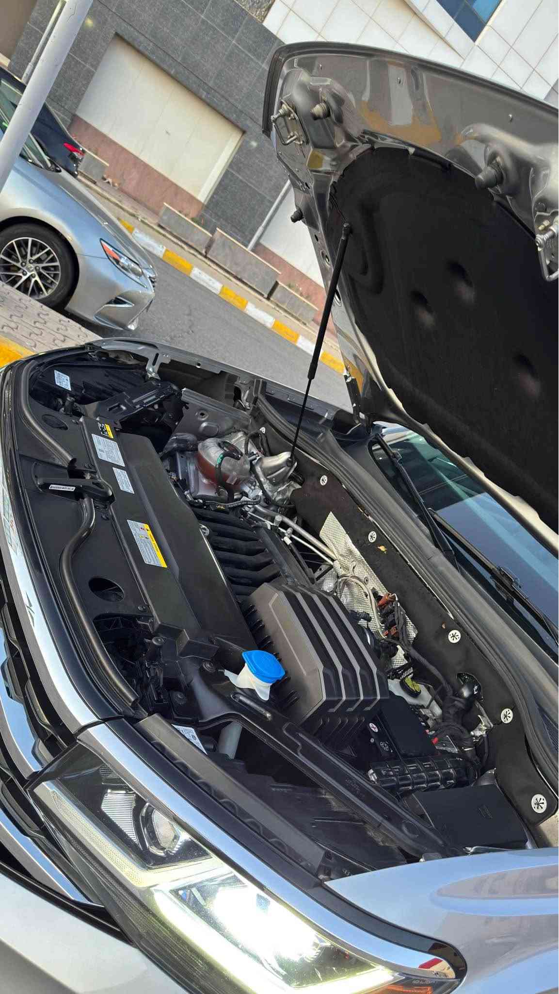 أطلس ٢٠٢٣ • VR6 ٣.٦ • ٤٠ الف مايل