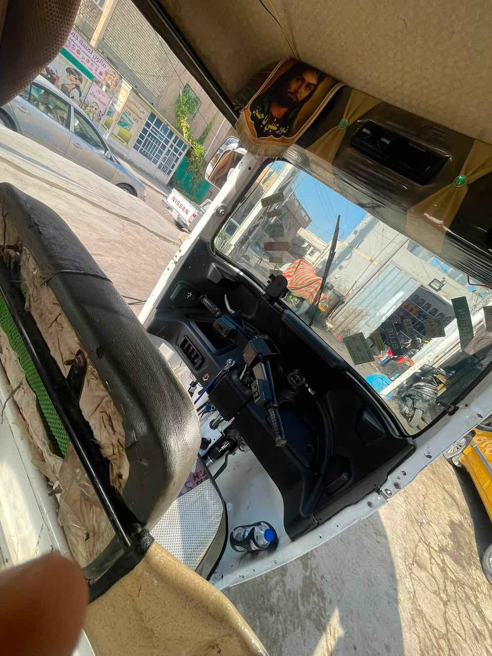 سلام عليكم تكتك البيع ٢٠٢١رقم وسنويه بغداد بسمي تحويل ثاني يوم تكتك نضيفه ماناقصه شي كبل الشارع  مكاني بغداد تقاطع درويش السعر7300
***********
