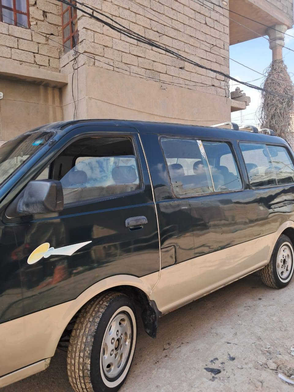السلام عليكم  كيا بريجو موديل 97 مجدد السنويه قبل اسبوع يعني خمس سنوات بعد بيهه ٓغرفه جديده ،مكينه، وكير، وأكسن، وحداديه، كهربائيات، دايلمه، سلف، راديتر ،كلچ، مروحه، تخم تاير، منضومه بريك كله جديد، سياره رقمها بغداد مشروع وطني السعر ٦٠  مكاني  ,خاليه من الغرامات لا هيئه ولا مرور كله مصفر  ديالى بعقوبه المفرق ***********

